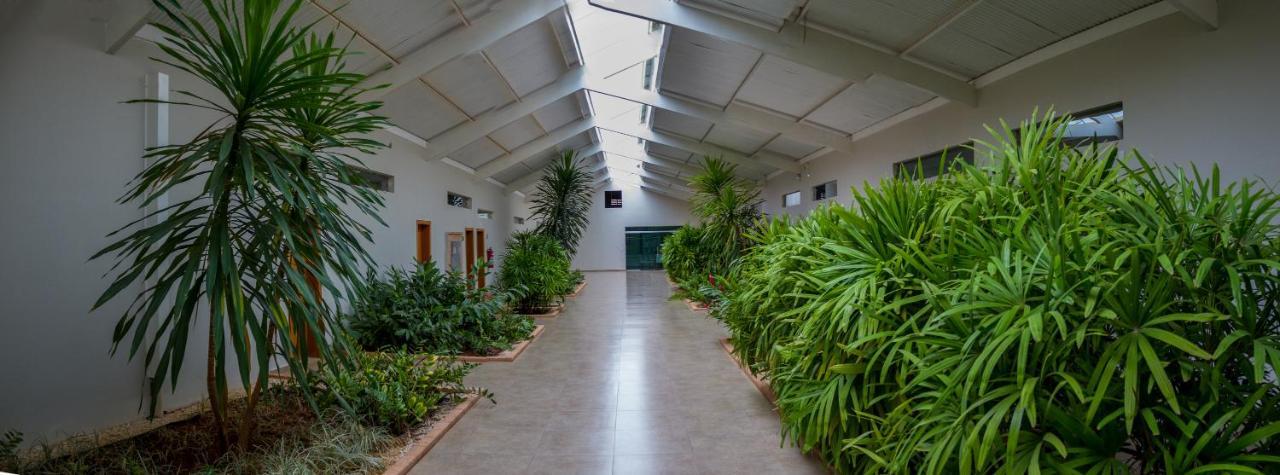 Hotel Vila Verde Penapolis Экстерьер фото