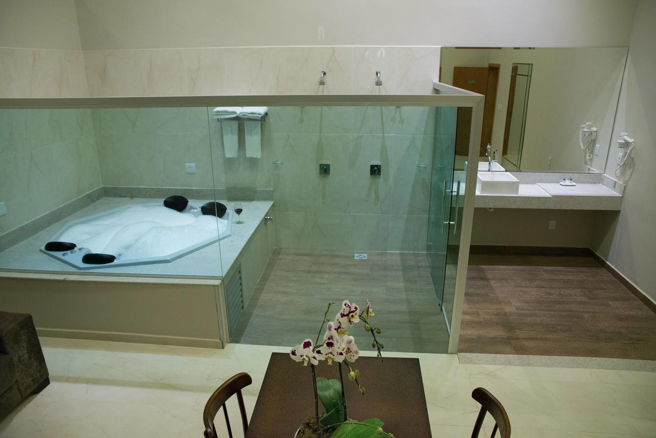 Hotel Vila Verde Penapolis Экстерьер фото